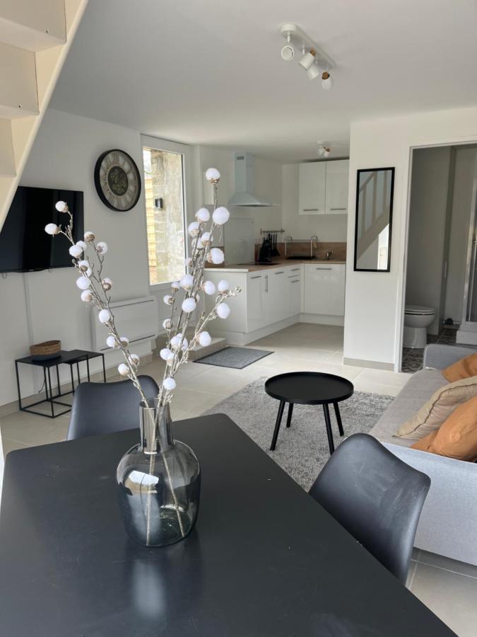 La Petite Maison De Kerguiniou Glomel Kültér fotó