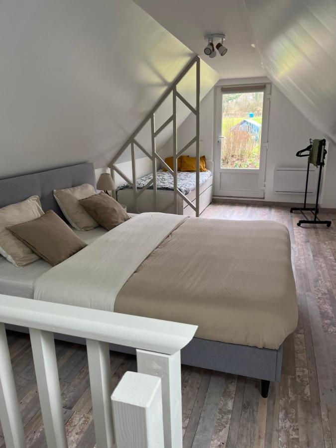La Petite Maison De Kerguiniou Glomel Kültér fotó