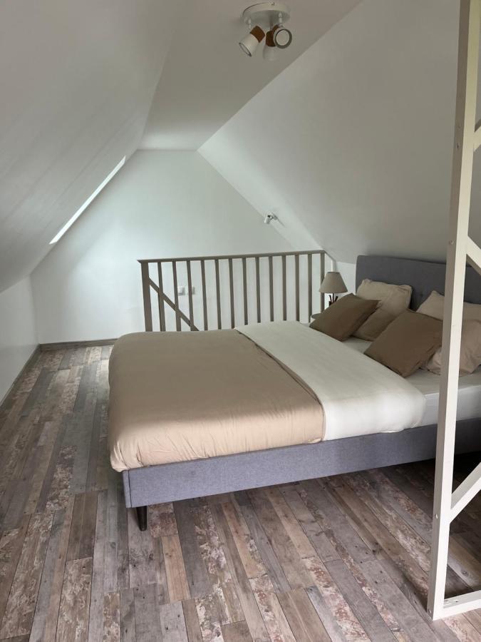 La Petite Maison De Kerguiniou Glomel Kültér fotó